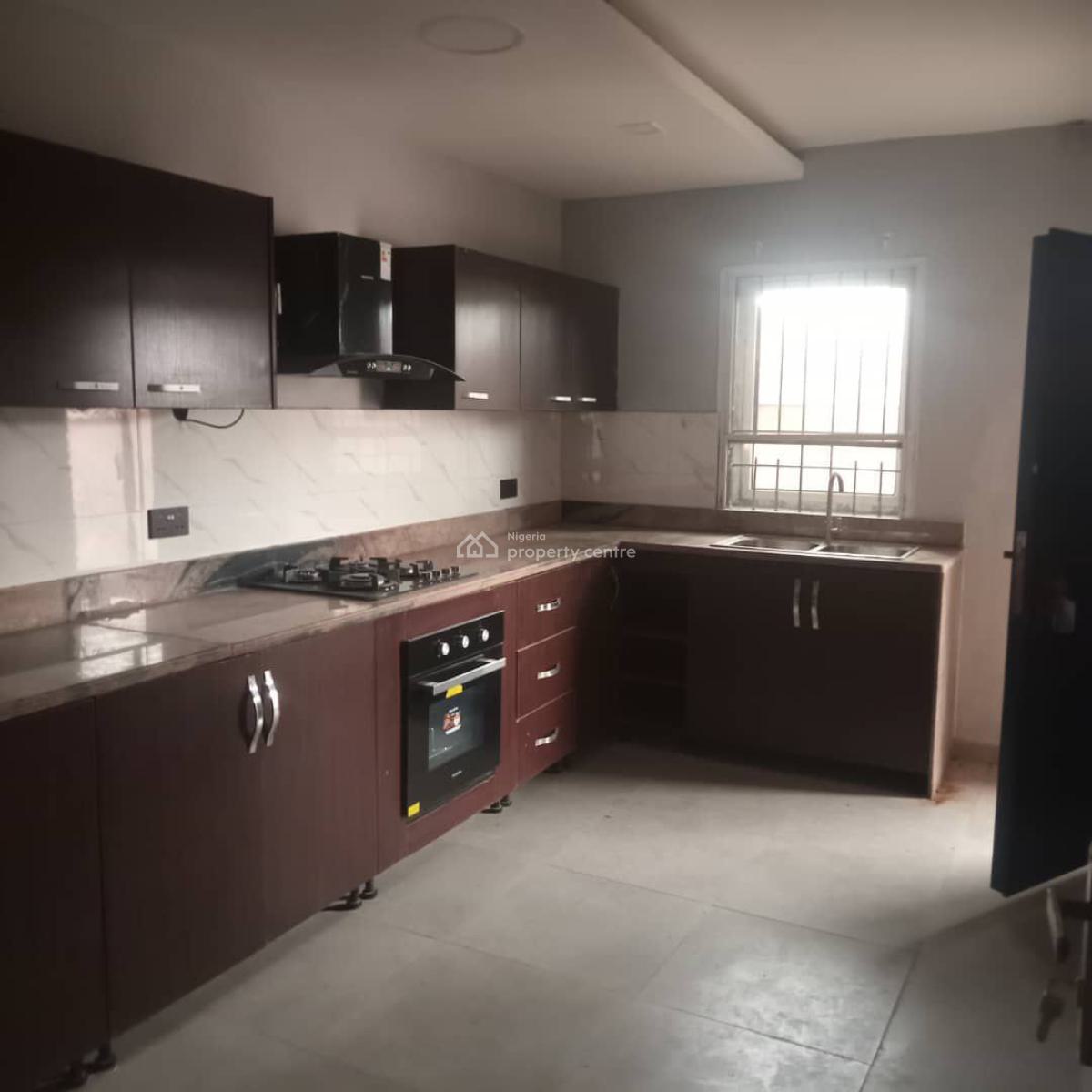 Self Compound 3 Bedroom Flat with Bq, Off Freedom Way, Lekki Phase 1, Lekki, Lagos, Flat / Apartment for Rent