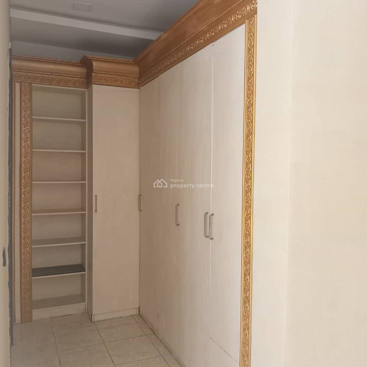 Self Compound 3 Bedroom Flat with Bq, Off Freedom Way, Lekki Phase 1, Lekki, Lagos, Flat / Apartment for Rent