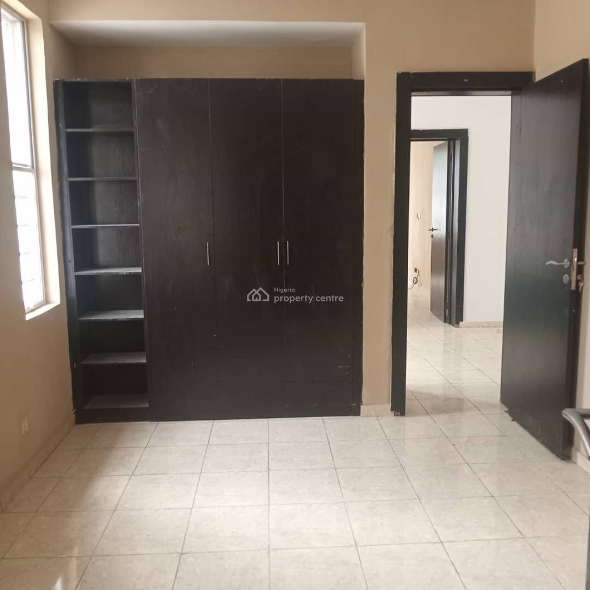 Self Compound 3 Bedroom Flat with Bq, Off Freedom Way, Lekki Phase 1, Lekki, Lagos, Flat / Apartment for Rent