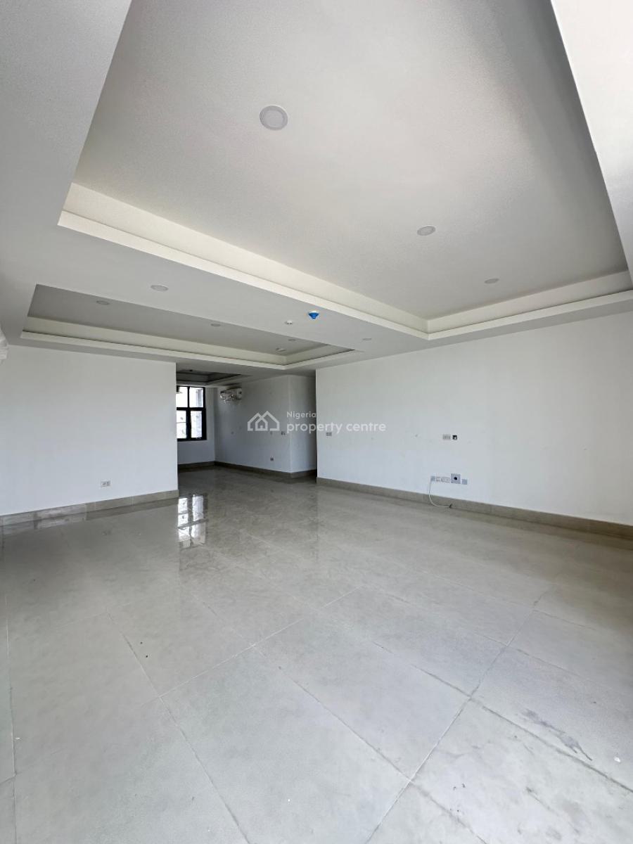 Exquisite 3 Bedroom Apartment with Bq, Swimming Pool and Gym, Lekki, Lekki Phase 1, Lekki, Lagos, Block of Flats for Sale