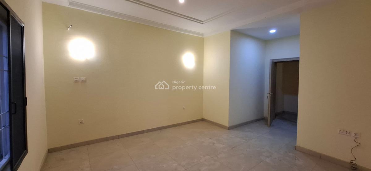 Luxury 4 Bedroom, Guzape District, Abuja, Terraced Duplex for Rent