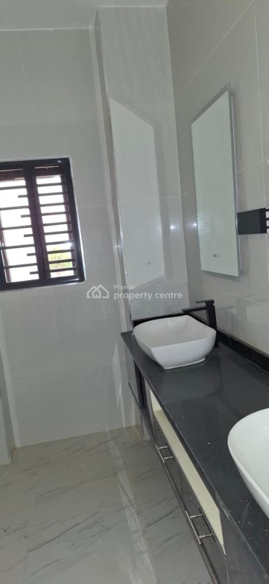 Luxury Unfurnished 3 Bedroom with a Bq, Jabi, Abuja, Flat / Apartment for Rent