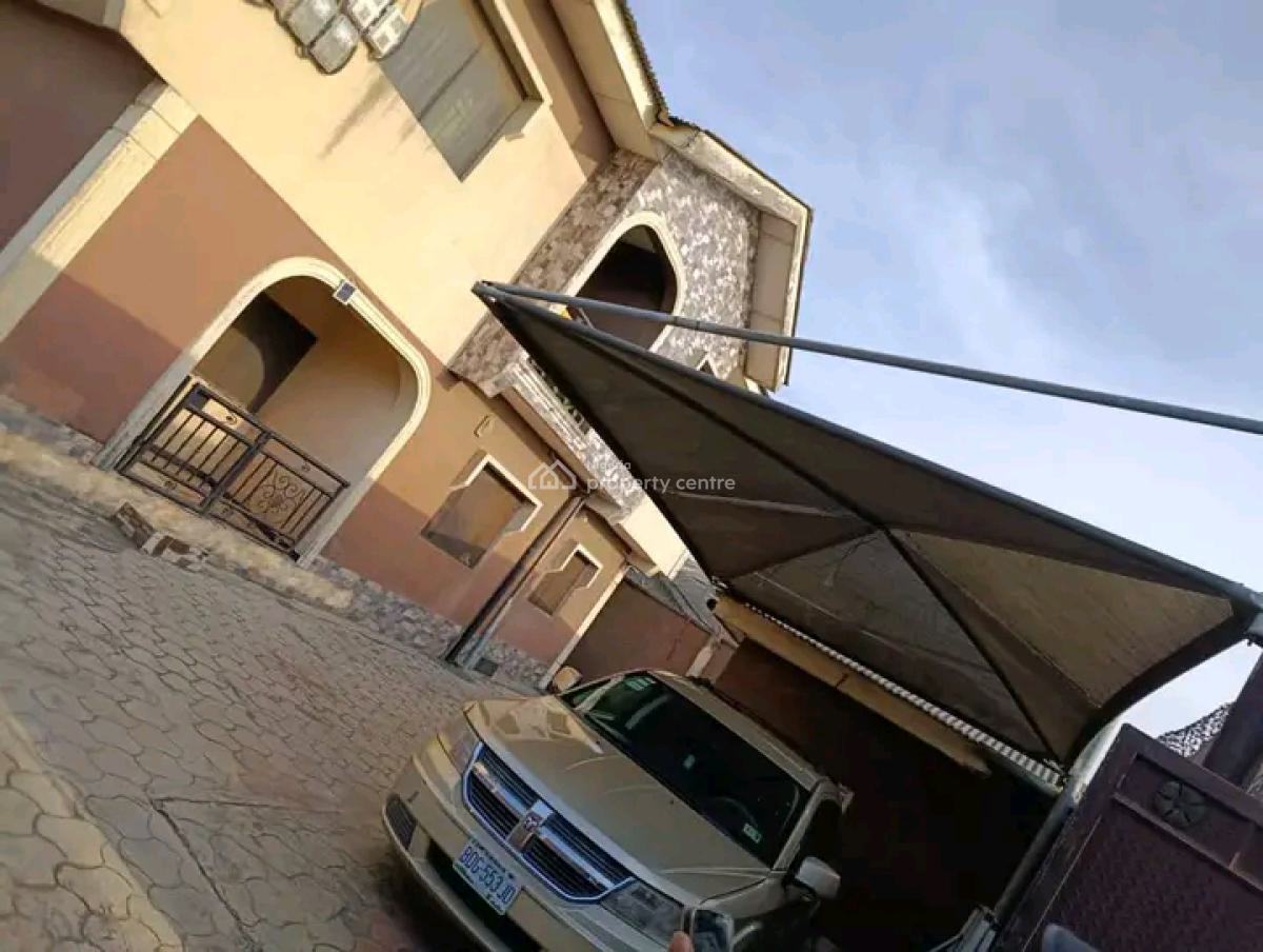 Beautiful Block of 6-flats with Two Shops, Igando, Ikotun, Lagos, Block of Flats for Sale