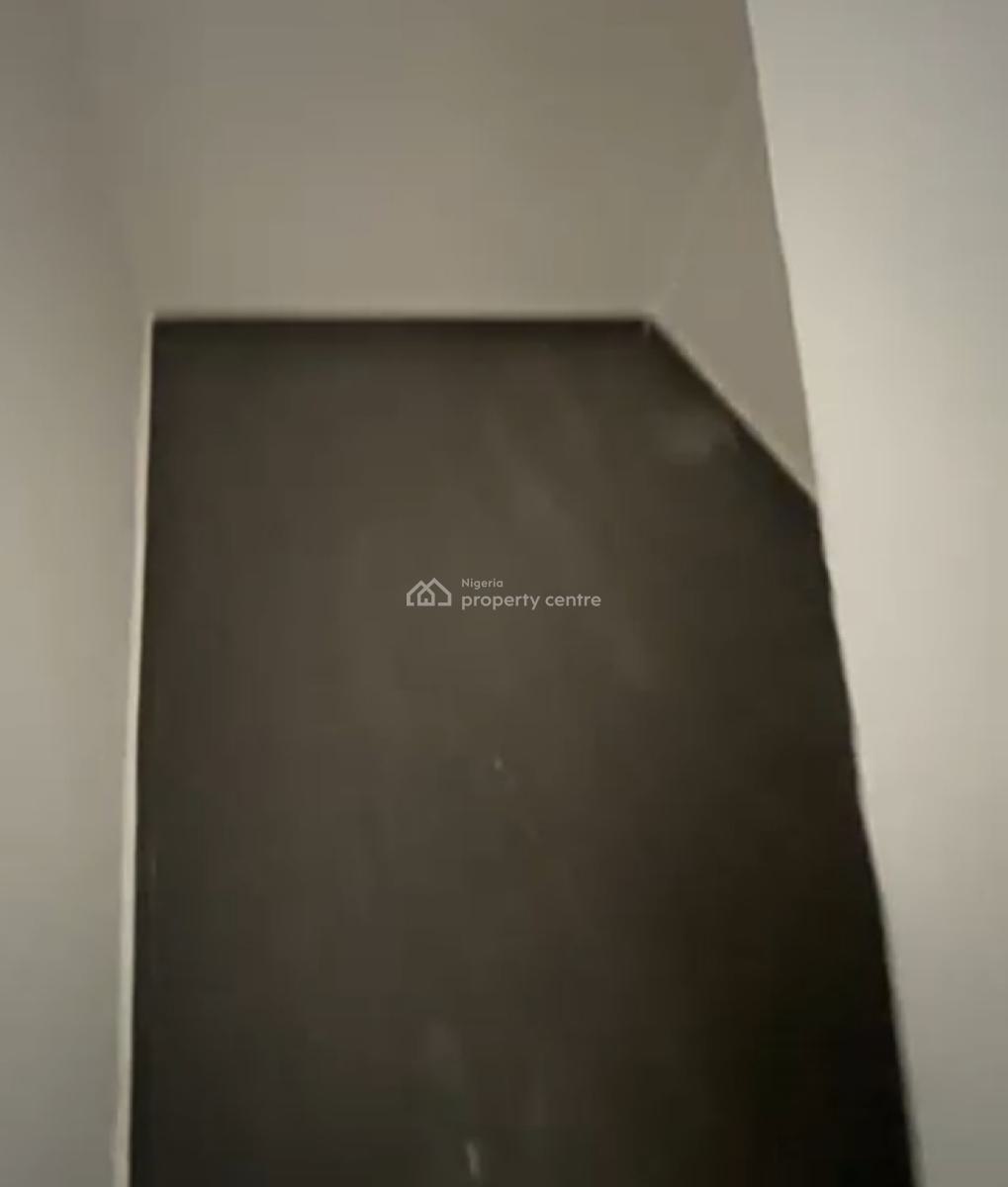 Spacious  Downstairs Bedroom in a Shared Apartment, Ikota Villa Gra, Ikota, Lekki, Lagos, Self Contain (single Rooms) for Rent