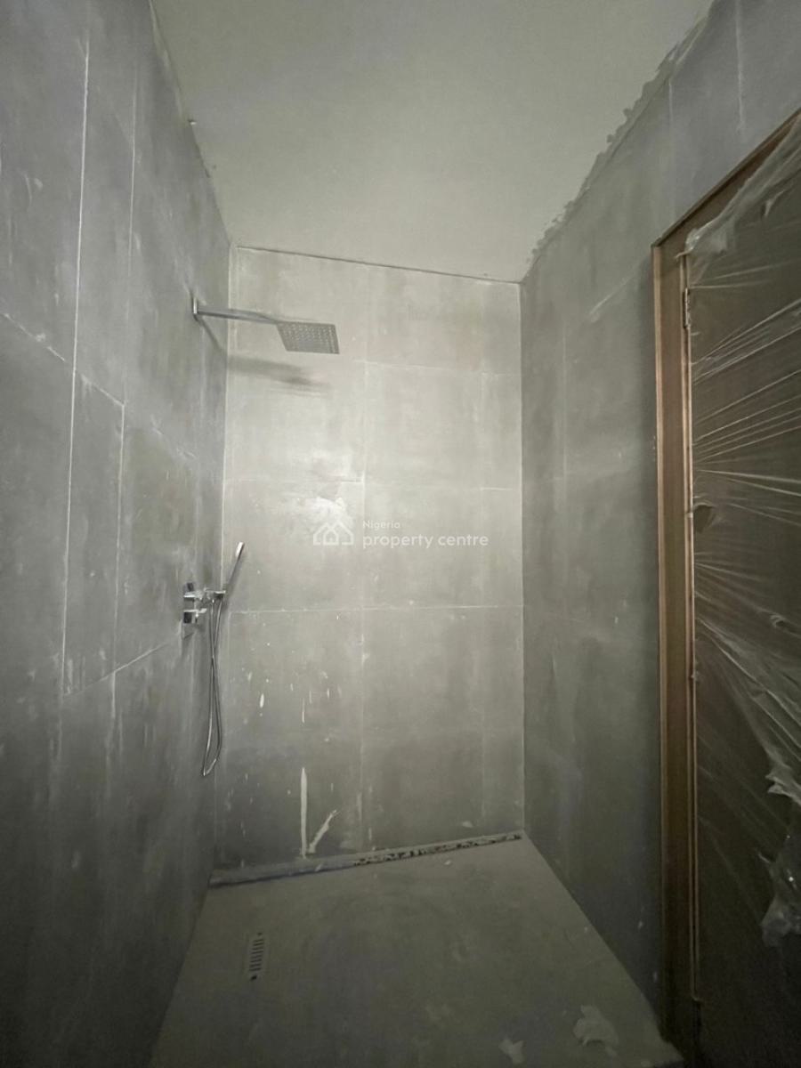 a Luxurious 3 Bedroom Penthouse Apartment  a Top and Secured Location, Newly Built, Penthouse, Pure Luxury, Lekki Phase 1, Lekki, Lagos, House for Sale