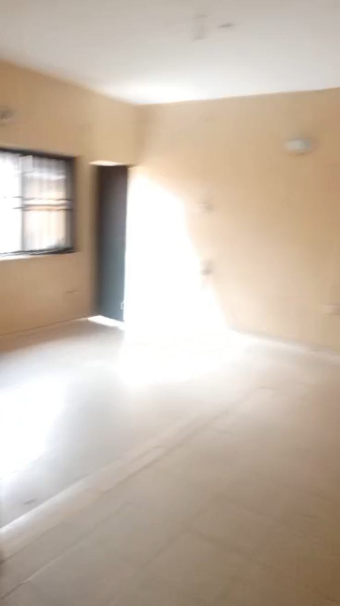 a Spacious 3 Bedroom Apartment in a Very Secure Estate, Medina Estate, Medina, Gbagada, Lagos, Flat / Apartment for Rent