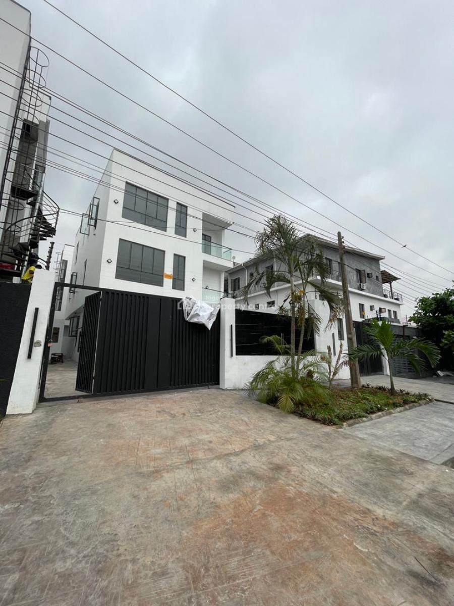 a Magnificent 5 Bedroom Fully Detached Duplex in a Superb Position, Newly Built, All Rooms En-suite, Ample Parking, Secured, Lekki Phase 1, Lekki, Lagos, Detached Duplex for Sale
