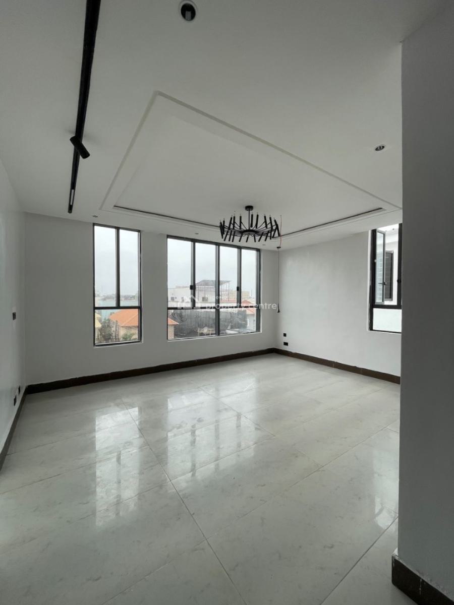 a Magnificent 5 Bedroom Fully Detached Duplex in a Superb Position, Newly Built, All Rooms En-suite, Ample Parking, Secured, Lekki Phase 1, Lekki, Lagos, Detached Duplex for Sale