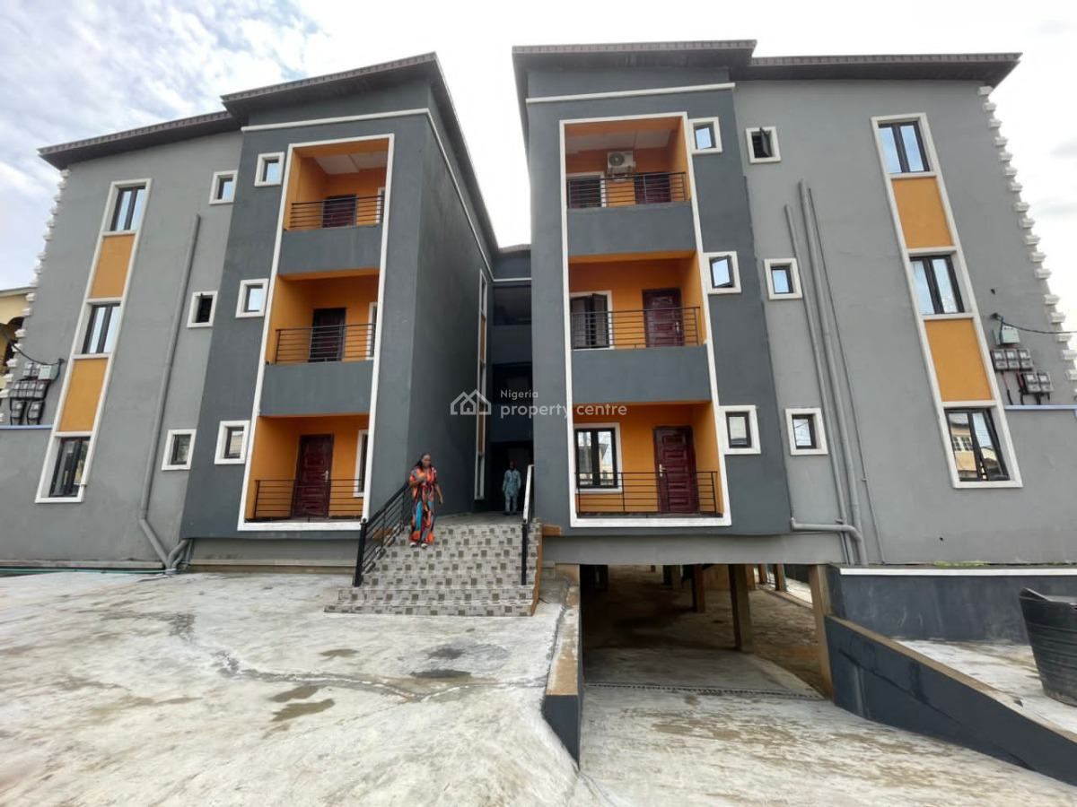 a Tastefully Built 3 Bedroom Modern  Apartments with Bq with C of O, Soluyi, Gbagada, Lagos, Flat / Apartment for Sale