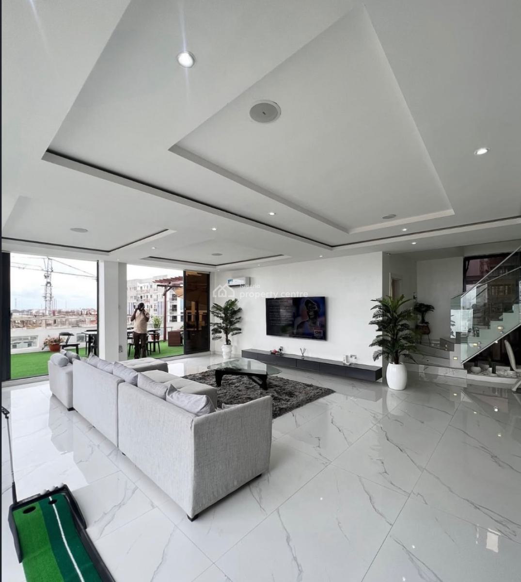 3-bedroom Penthouse with Pool & Guaranteed 24-hour Power, Lekki Phase 1, Lekki, Lagos, Flat / Apartment for Rent