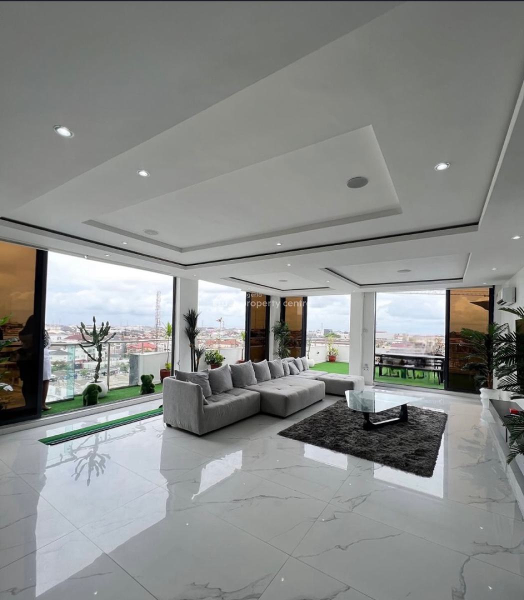 3-bedroom Penthouse with Pool & Guaranteed 24-hour Power, Lekki Phase 1, Lekki, Lagos, Flat / Apartment for Rent