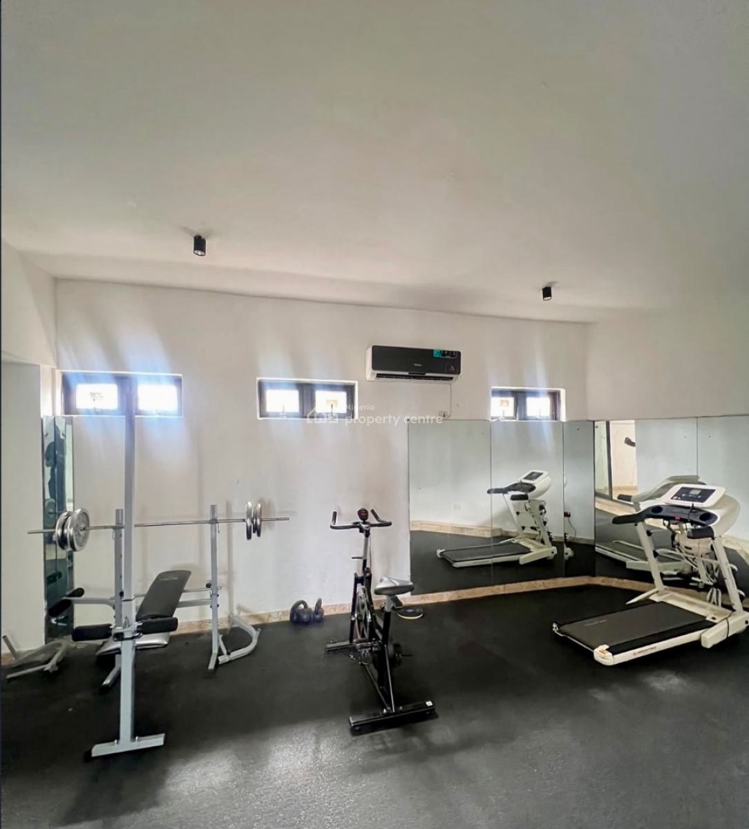 3-bedroom Penthouse with Pool & Guaranteed 24-hour Power, Lekki Phase 1, Lekki, Lagos, Flat / Apartment for Rent