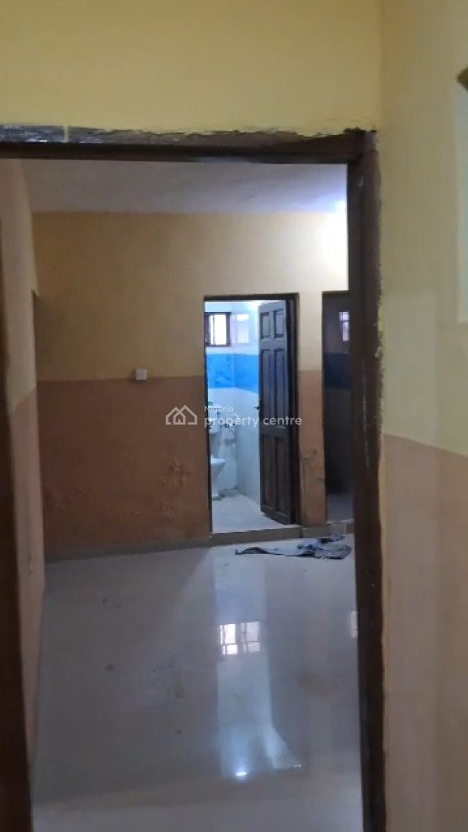 New Year 3 Rooms & a Parlour Upstairs, Satellite Town, Amuwo Odofin, Lagos, Flat / Apartment for Rent