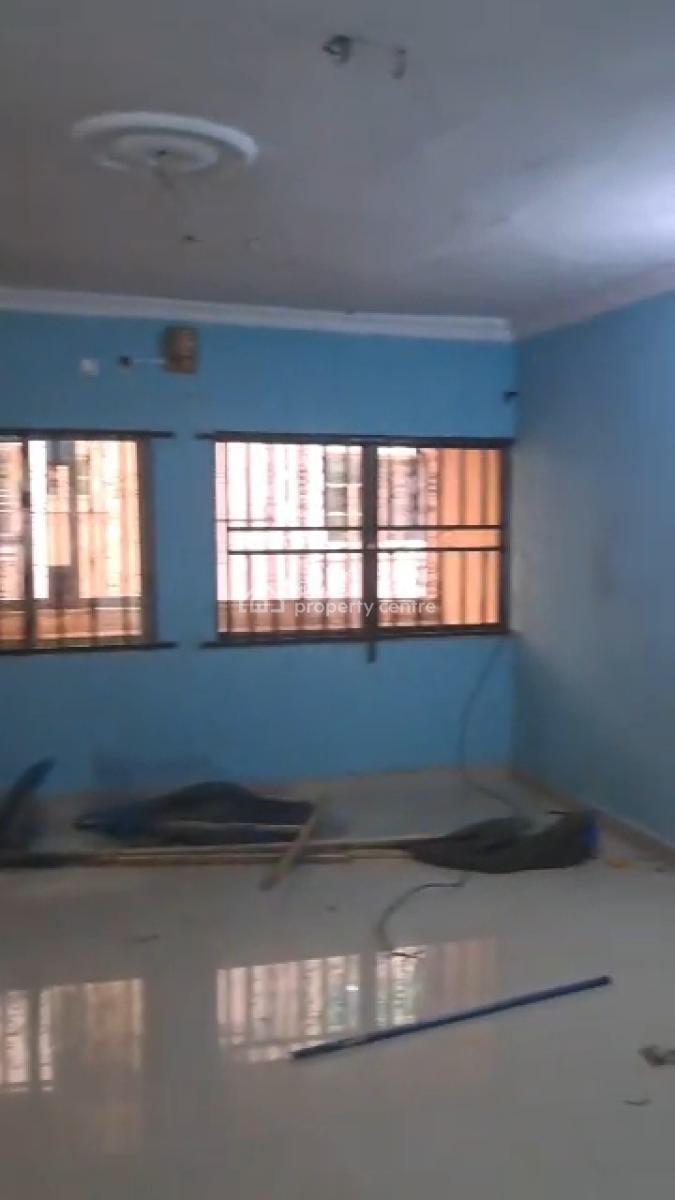 New Year 3 Rooms & a Parlour Upstairs, Satellite Town, Amuwo Odofin, Lagos, Flat / Apartment for Rent