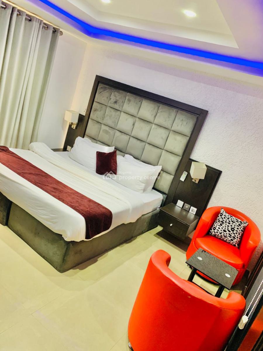 Fully Furnished 1bedroom Apartment in a Secured Estate, Victoria Island (vi), Lagos, Mini Flat (room and Parlour) for Rent