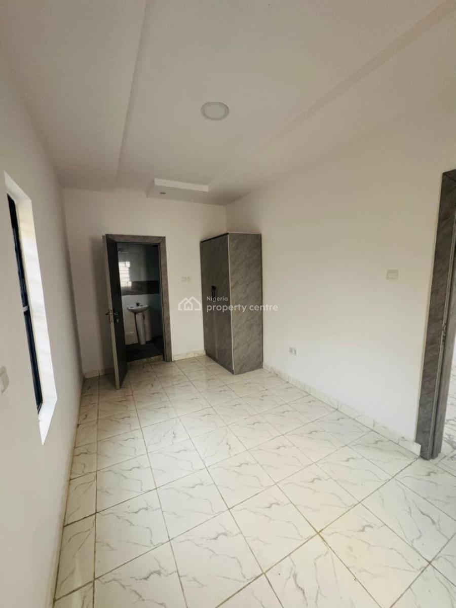 4 Bedroom Semi Detached Duplex at Magodo Phase 1, Gra Phase 1, Magodo, Lagos, Semi-detached Duplex for Sale