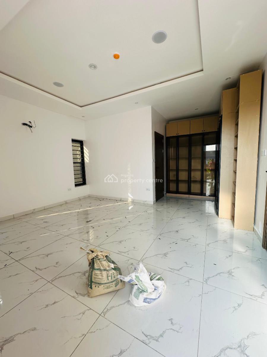 4 Bedroom Semi Detached Duplex with Bq, Gra Phase 1, Magodo, Lagos, Semi-detached Duplex for Sale