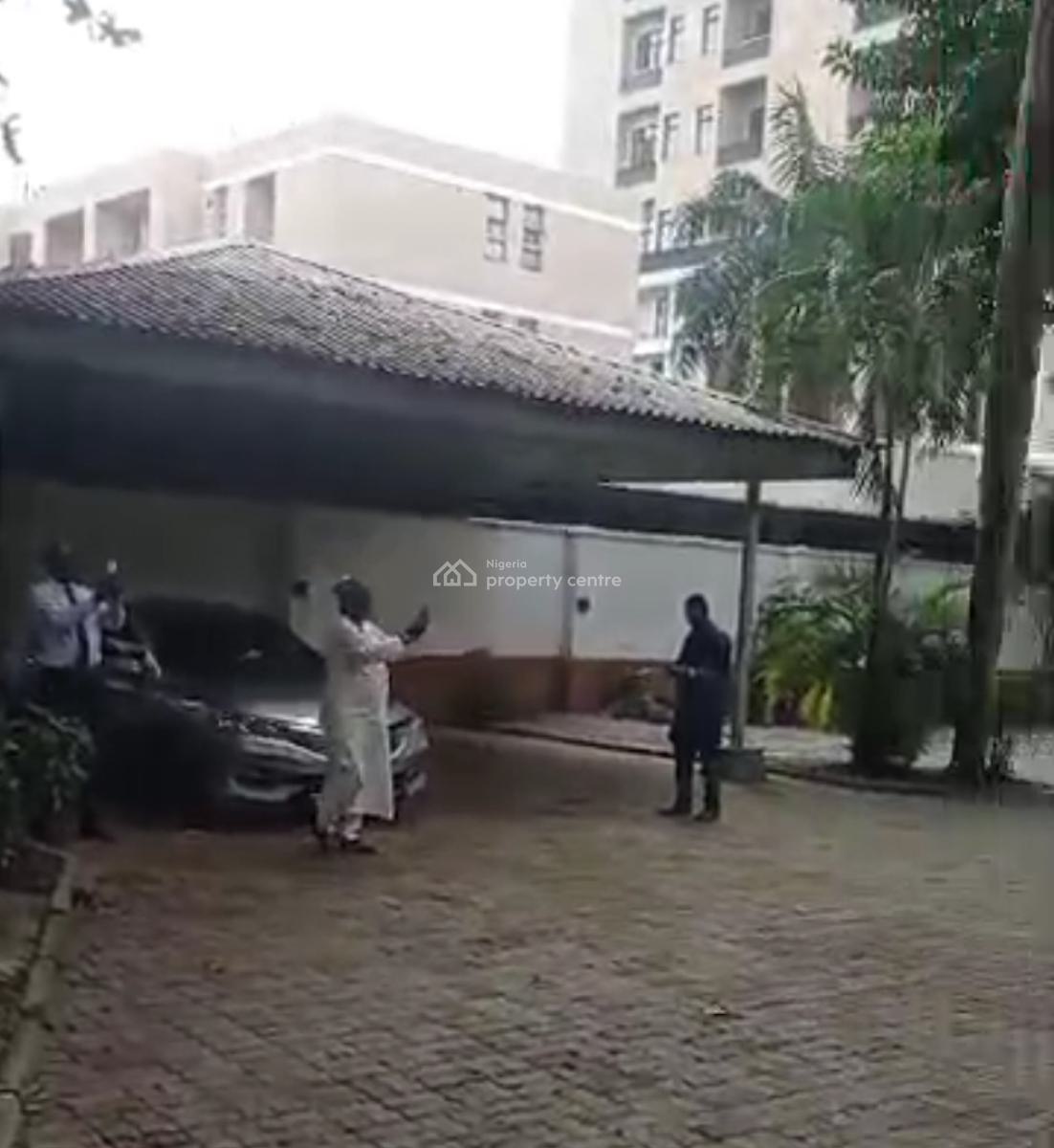 6 Bedroom, 4 Rooms Bqts with Swimming Pool.  Land Size: 3,700 Sqm., Probyn, Old Ikoyi, Ikoyi, Lagos, Mixed-use Land for Sale