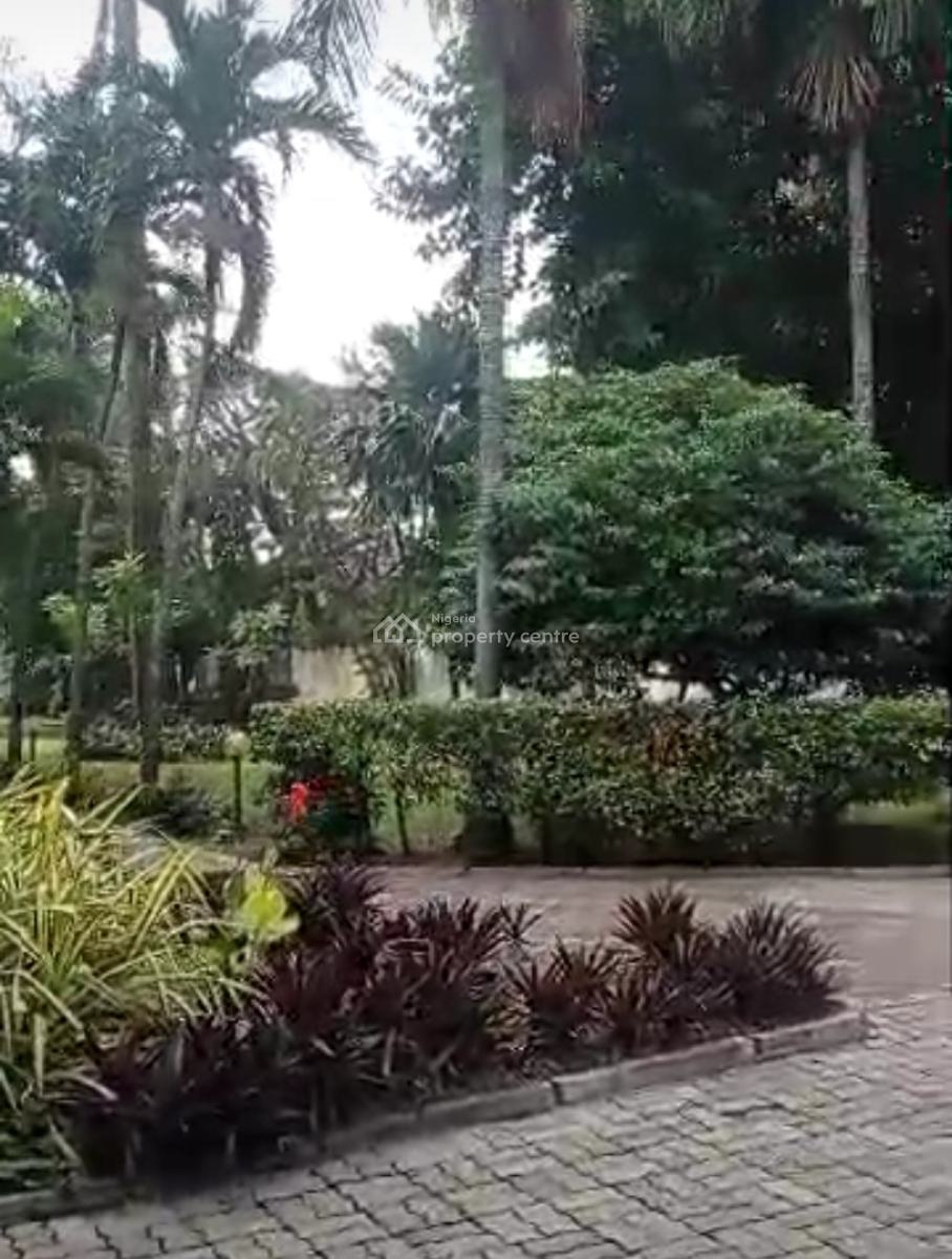 6 Bedroom, 4 Rooms Bqts with Swimming Pool.  Land Size: 3,700 Sqm., Probyn, Old Ikoyi, Ikoyi, Lagos, Mixed-use Land for Sale