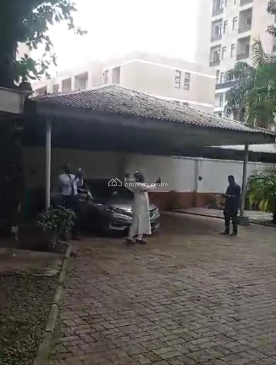 6 Bedroom, 4 Rooms Bqts with Swimming Pool.  Land Size: 3,700 Sqm., Probyn, Old Ikoyi, Ikoyi, Lagos, Mixed-use Land for Sale