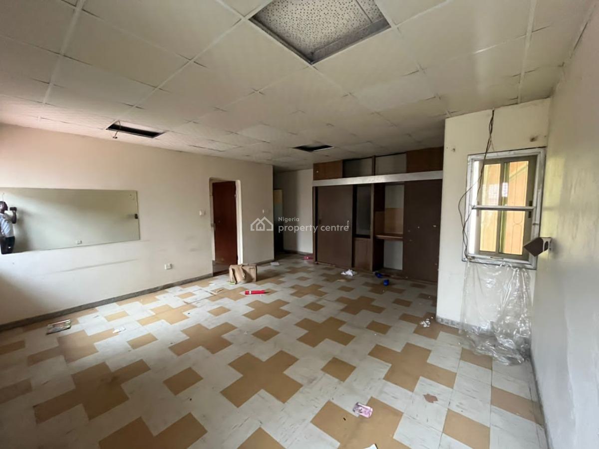 Self Compound 4 Bedroom Semi Detached House with Service Quarters, Ikeja, Lagos, Flat / Apartment for Rent