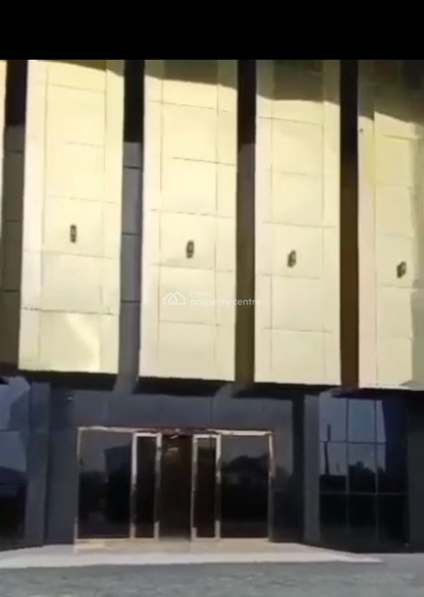 Clubhouse/event Centre 7 Toilets √ Dressing/waiting Rooms √ Vip Bar., Ikota, Lekki, Lagos, Commercial Property for Sale