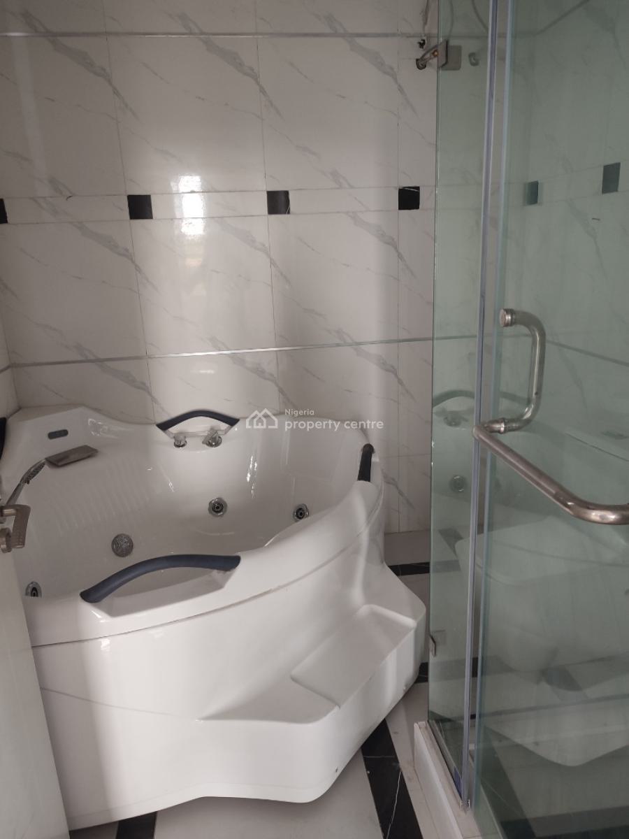 Well-finished Home in a Secure and High-value Lekki Neighborhood, Behind Chevron, Ikota, Lekki, Lagos, Terraced Duplex for Sale