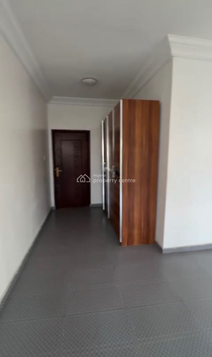 Well Maintained and Spacious Master Bedroom Selfcon, Ikota, Lekki, Lagos, Self Contain (single Rooms) for Rent