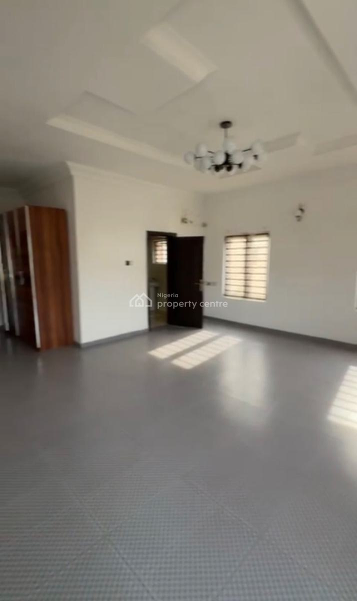 Well Maintained and Spacious Master Bedroom Selfcon, Ikota, Lekki, Lagos, Self Contain (single Rooms) for Rent