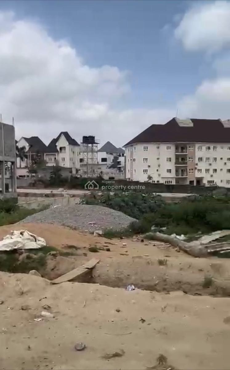 1,400sqm, Residential, C of O, Tarred Road, Main, By Nnpc, Guzape District, Abuja, Residential Land for Sale