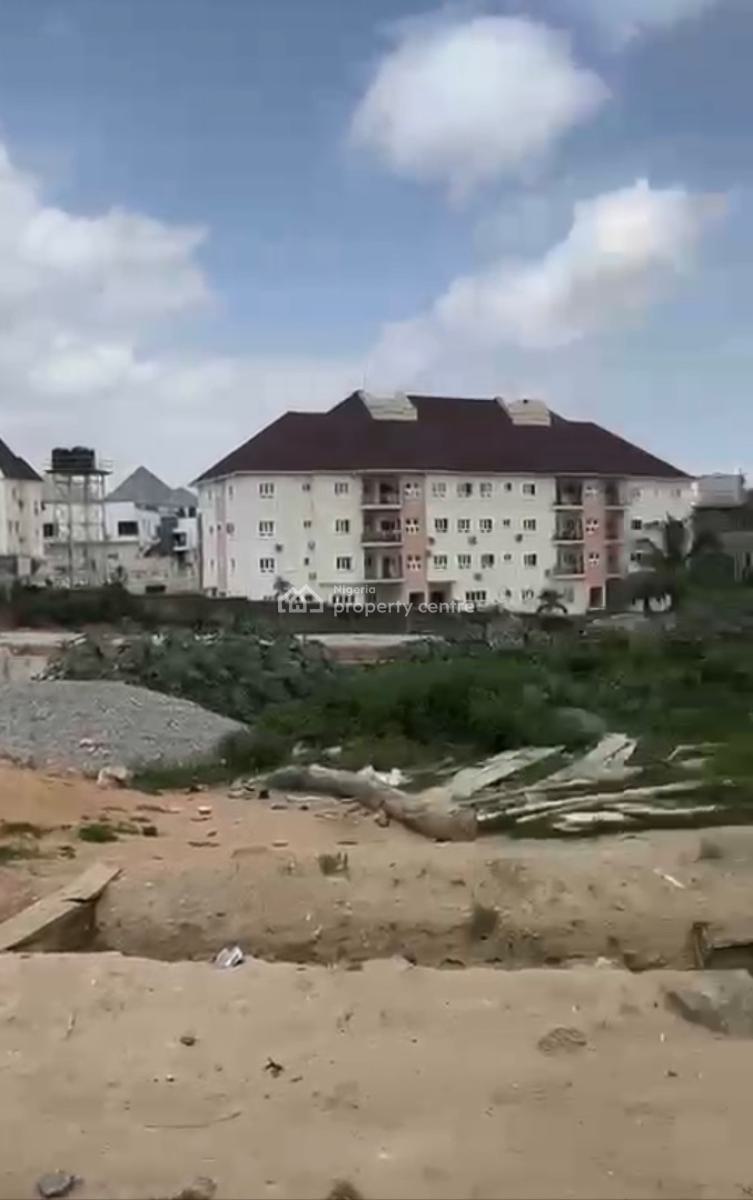 1,400sqm, Residential, C of O, Tarred Road, Main, By Nnpc, Guzape District, Abuja, Residential Land for Sale