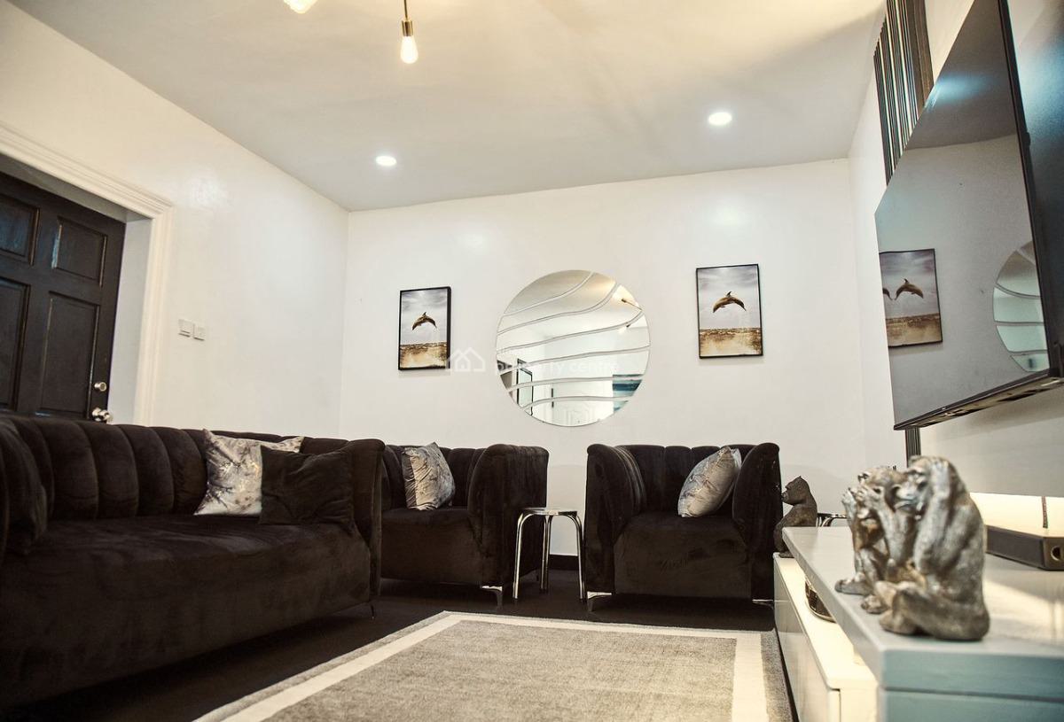 Luxurious One Bedroom, Custom Road Wuse Zone 3, Zone 3, Wuse, Abuja, Flat / Apartment Short Let