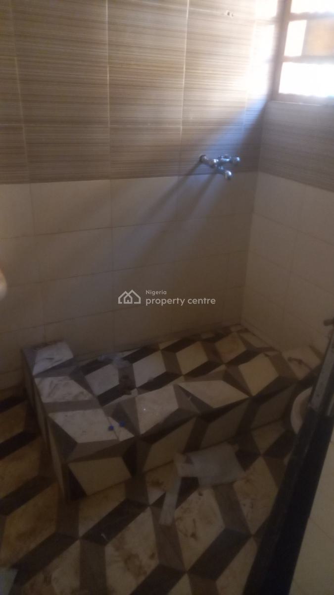 Spacious 2 Bedrooms Flat, News Engineering, Dawaki, Gwarinpa, Abuja, Flat / Apartment for Rent