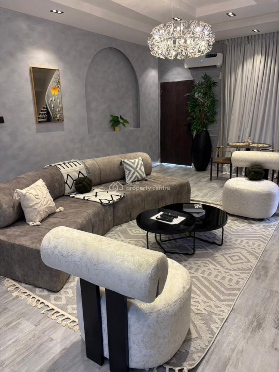 a Brand New Luxury 2bedroom  with Gym, Balconies, Bathrobes, Washing M, Lekki Phase 1, Lekki, Lagos, Flat / Apartment Short Let