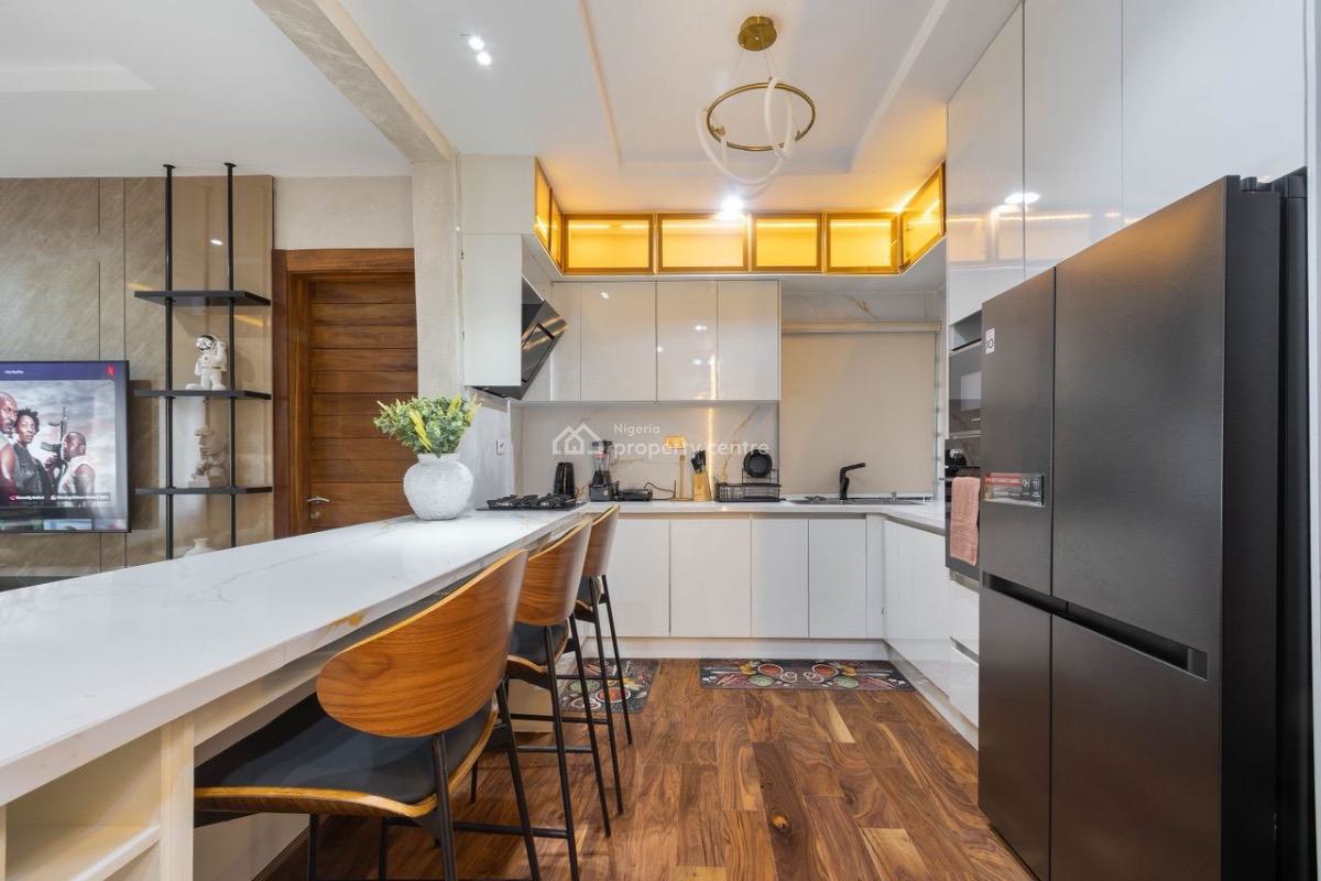 Nairobi: Cozy Two  Bedroom Loft Apartment Available From Today, Lekki Phase 1, Lekki, Lagos, Flat / Apartment Short Let