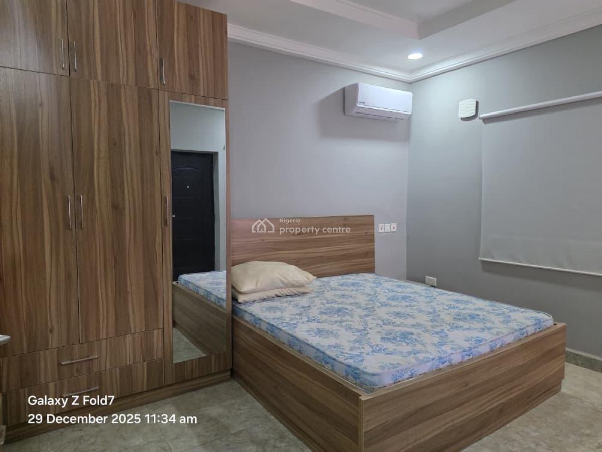 Luxurious 4bedrooms Terraces with with Bq It Comes with  Ac, Guzape District, Abuja, Terraced Duplex for Sale