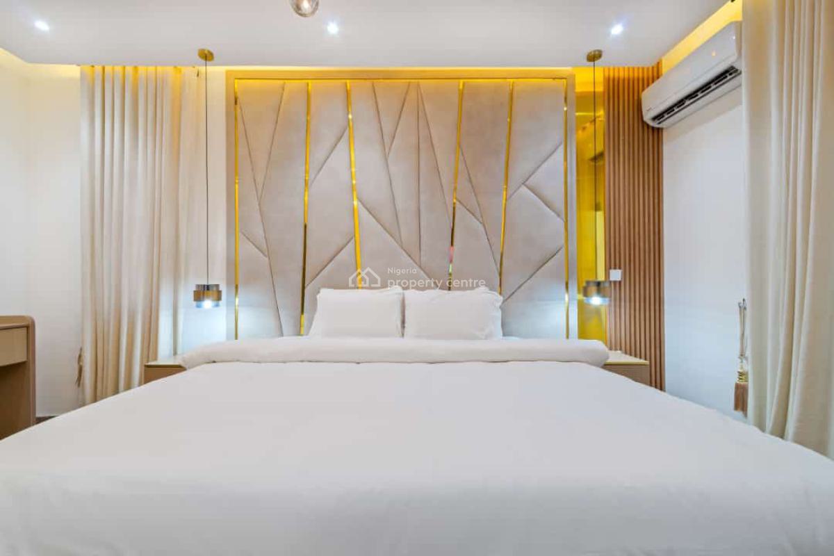 C*white Rose:* Urban Two Bedroom Apartment with Swimming Pool and Othe, Lekki Phase 1, Lekki, Lagos, Flat / Apartment Short Let