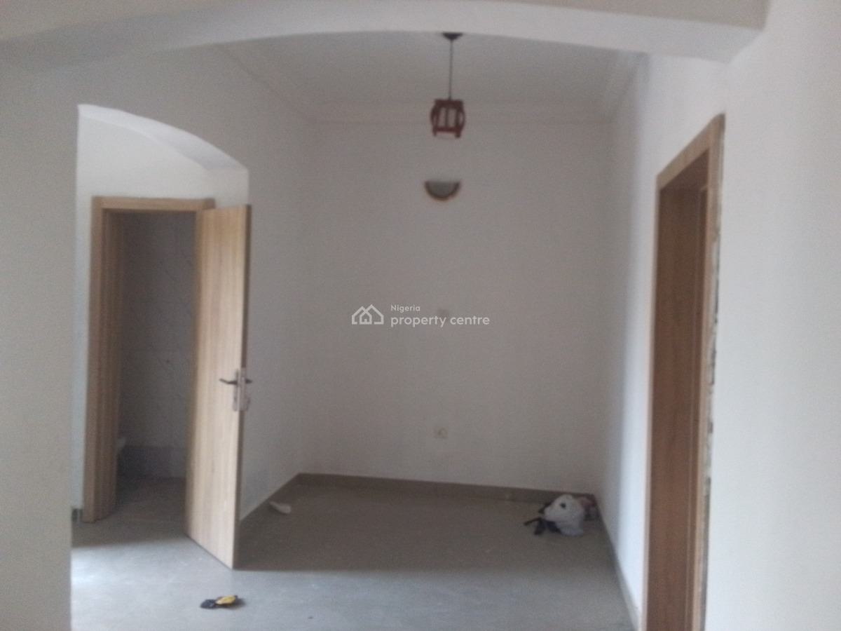 Spacious Luxury 3 Bedroom Flat with Excellent Features, Victor Nwanaforo Street., Ilaje, Ajah, Lagos, Flat / Apartment for Rent