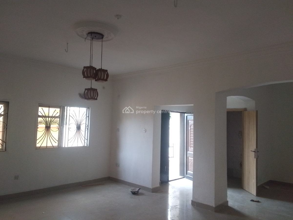 Spacious Luxury 3 Bedroom Flat with Excellent Features, Victor Nwanaforo Street., Ilaje, Ajah, Lagos, Flat / Apartment for Rent