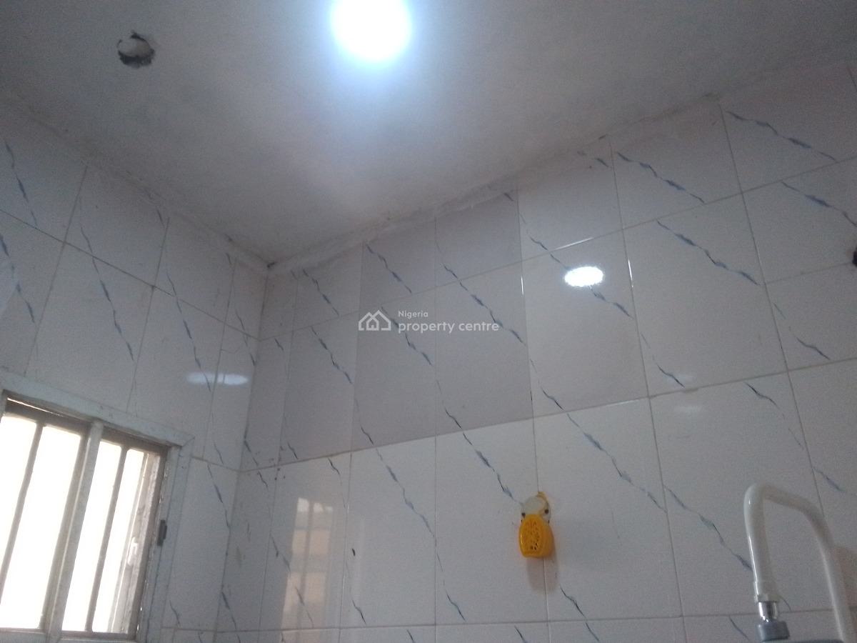 Spacious Luxury 3 Bedroom Flat with Excellent Features, Victor Nwanaforo Street., Ilaje, Ajah, Lagos, Flat / Apartment for Rent