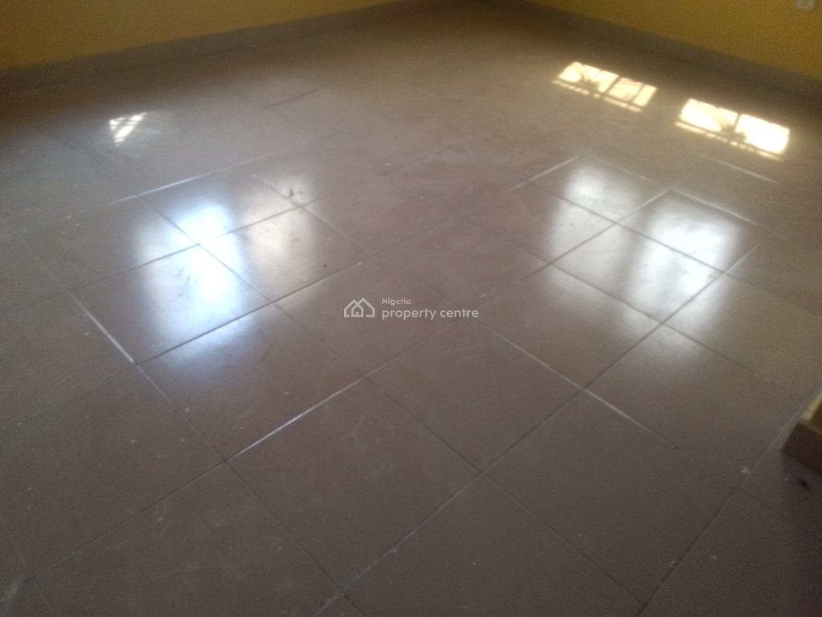 Spacious Luxury 3 Bedroom Flat with Excellent Features, Victor Nwanaforo Street., Ilaje, Ajah, Lagos, Flat / Apartment for Rent