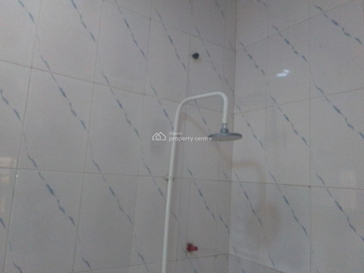Spacious Luxury 3 Bedroom Flat with Excellent Features, Victor Nwanaforo Street., Ilaje, Ajah, Lagos, Flat / Apartment for Rent