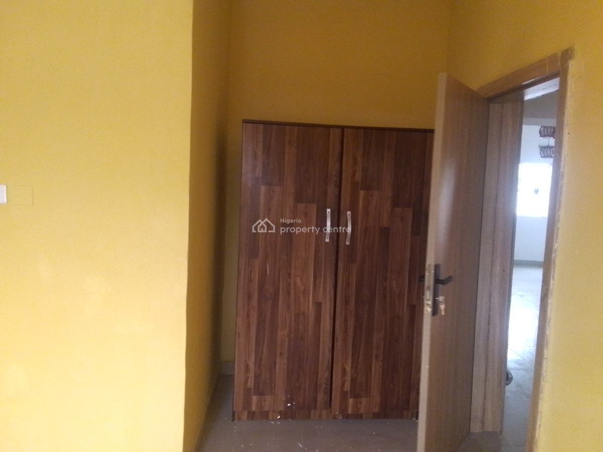 Spacious Luxury 3 Bedroom Flat with Excellent Features, Victor Nwanaforo Street., Ilaje, Ajah, Lagos, Flat / Apartment for Rent