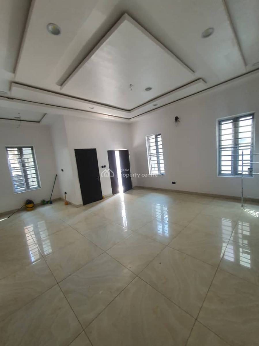 Spacious Studio Apartment with Dining Space, Orchid Road, Lekki, Lagos, Self Contain (single Rooms) for Rent