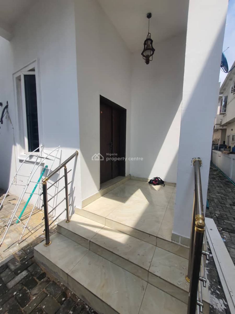 Spacious Studio Apartment with Dining Space, Orchid Road, Lekki, Lagos, Self Contain (single Rooms) for Rent