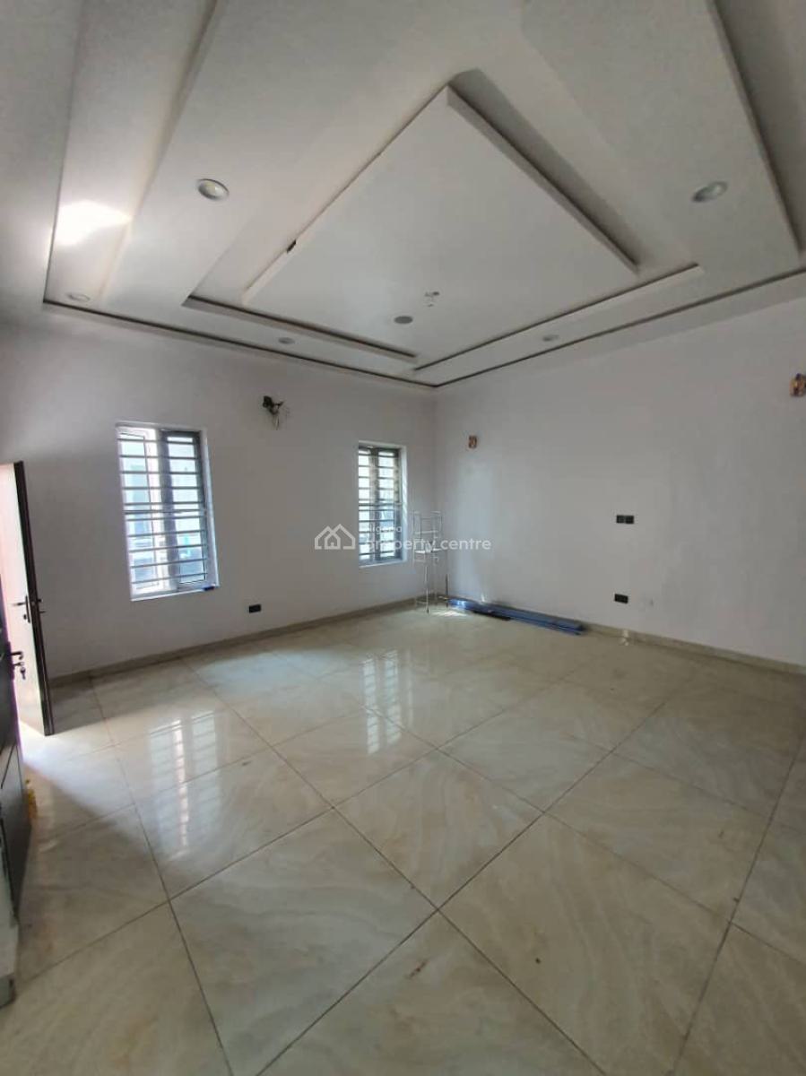 Spacious Studio Apartment with Dining Space, Orchid Road, Lekki, Lagos, Self Contain (single Rooms) for Rent