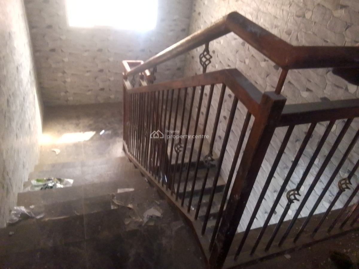 Newly Buildt Spacious Luxury 2 Bedroom Flat with Excellent Features, Victor Nwanaforo, Ilaje, Ajah, Lagos, Flat / Apartment for Rent