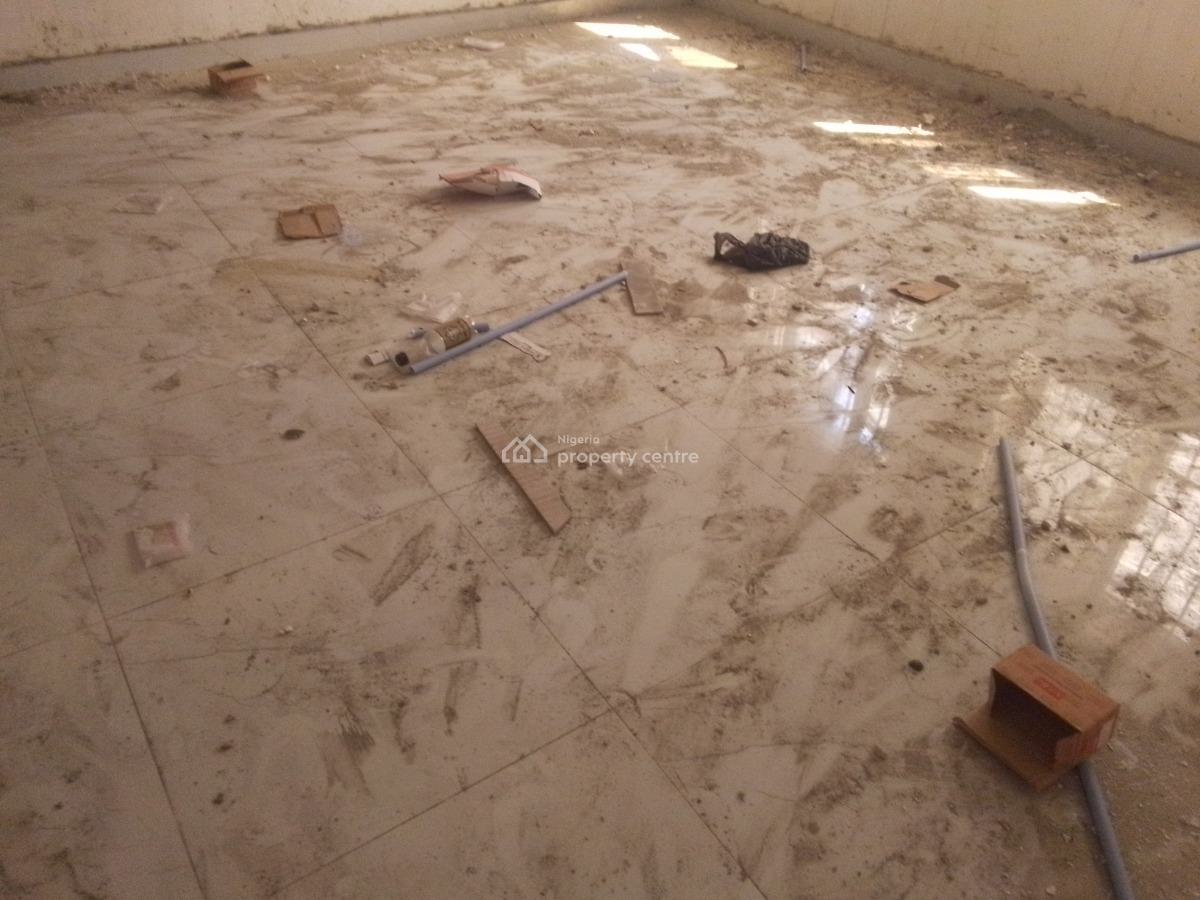 Newly Buildt Spacious Luxury 2 Bedroom Flat with Excellent Features, Victor Nwanaforo, Ilaje, Ajah, Lagos, Flat / Apartment for Rent