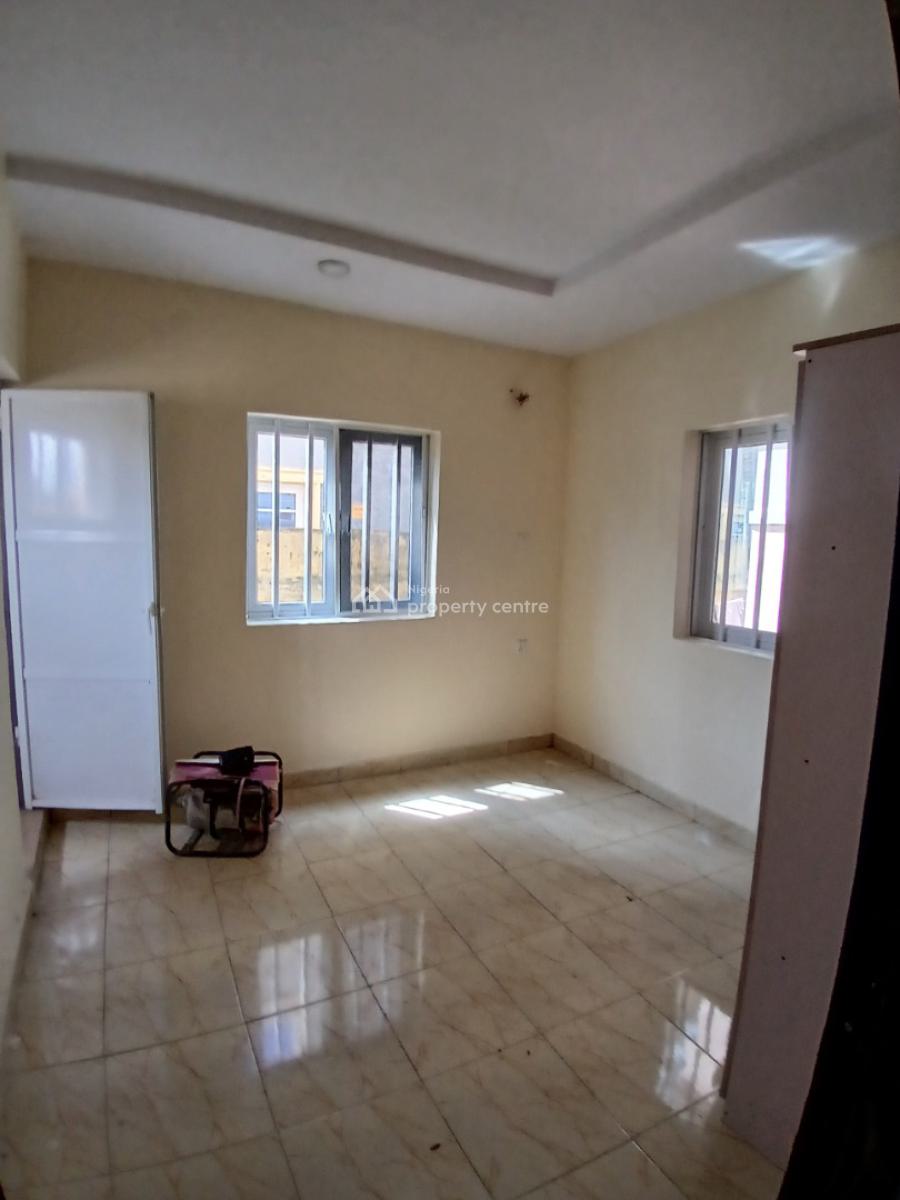 Newly Renovated 2bedroom Flat Apartment (all Ensuite), Gated and Secured Estate Off Ado Road, Ajah, Lagos, Flat / Apartment for Rent