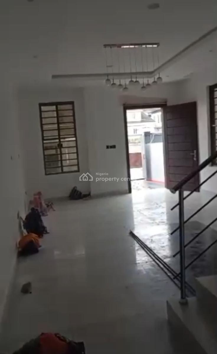 4 Bedroom Semi-detached Duplex with a Room Bq, Empire Court Chevron Drive, Lekki, Lagos, Semi-detached Duplex for Sale